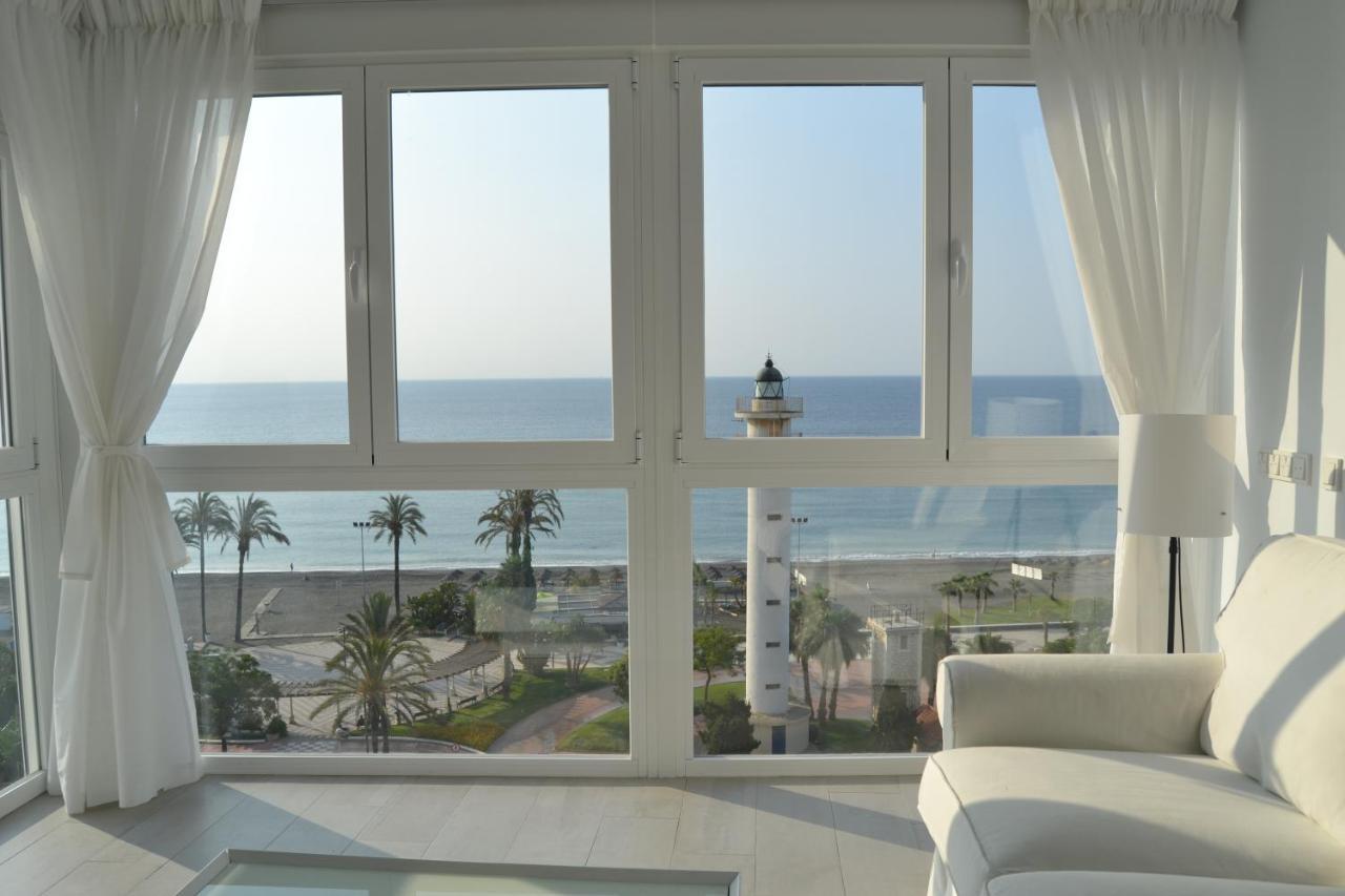 Piso A 50 M Del Mar - Mejores Vistas De Torre Del Mar Bagian luar foto