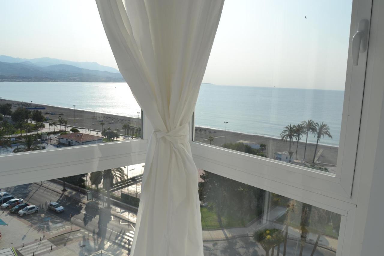 Piso A 50 M Del Mar - Mejores Vistas De Torre Del Mar Bagian luar foto