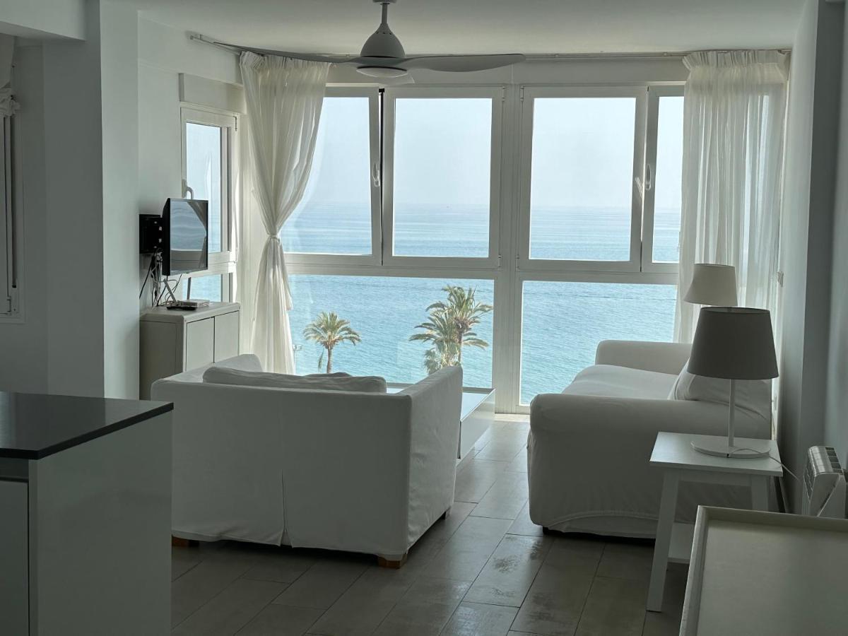 Piso A 50 M Del Mar - Mejores Vistas De Torre Del Mar Bagian luar foto